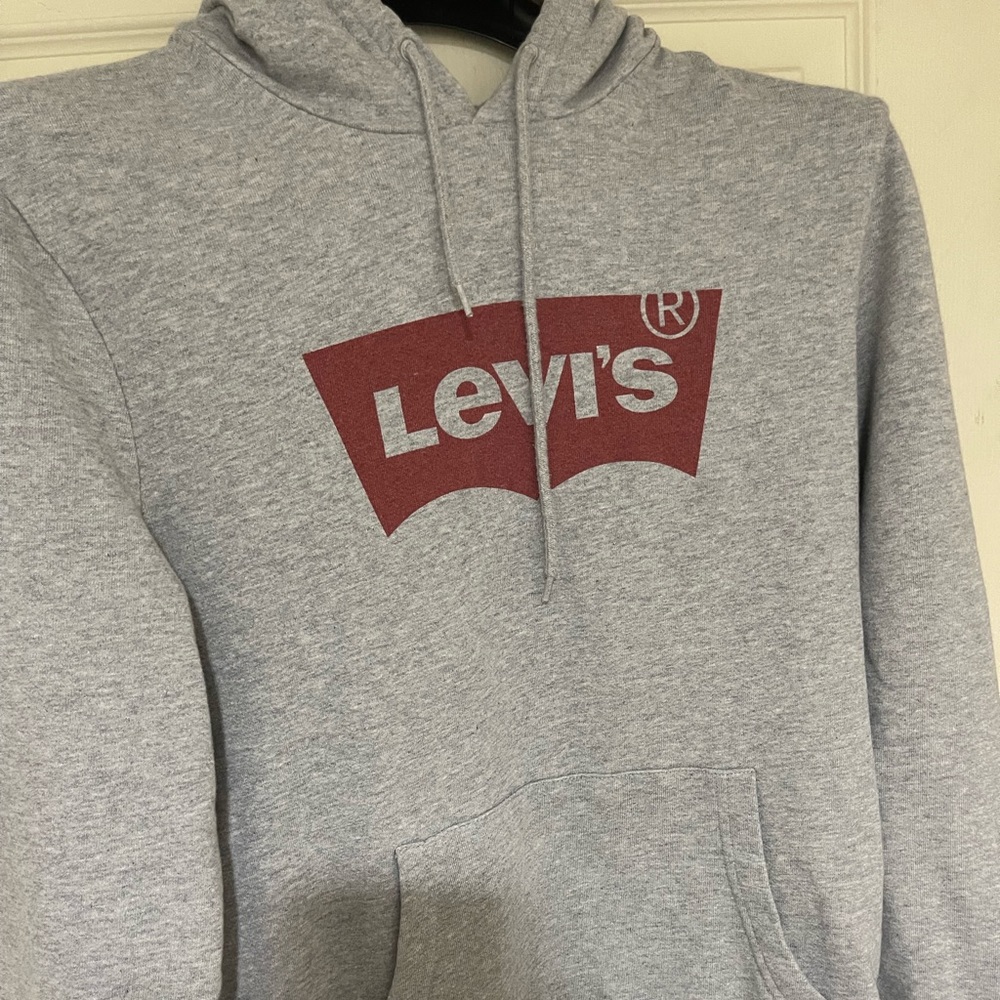 Levi’s woman’s hoodie
